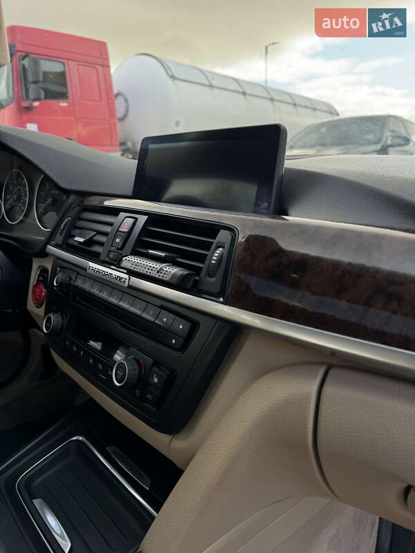 Седан BMW 3 Series 2013 в Киеве фото 21 Седан BMW 3 Series 2013 в Киеве