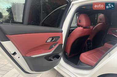 Седан BMW 3 Series 2025 в 