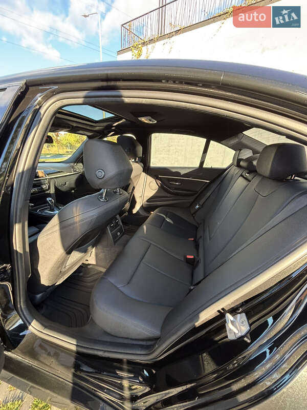 Седан BMW 3 Series 2017 в Львове фото 10 Седан BMW 3 Series 2017 в Львове