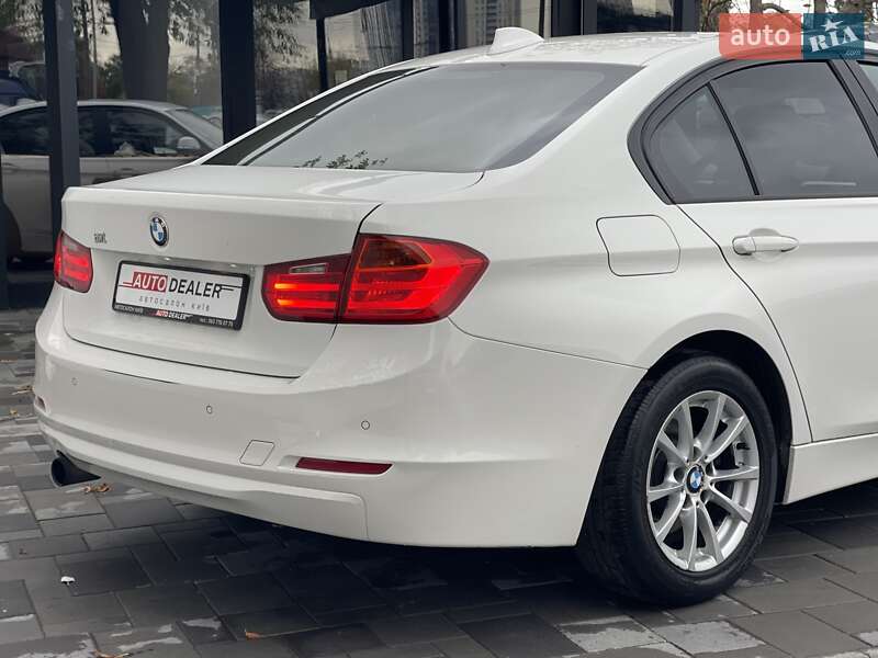 Седан BMW 3 Series 2012 в Киеве фото 9 Седан BMW 3 Series 2012 в Киеве
