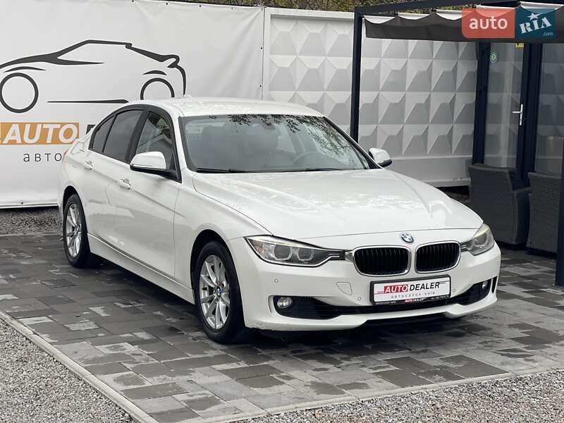 Седан BMW 3 Series 2012 в Киеве фото 12 Седан BMW 3 Series 2012 в Киеве
