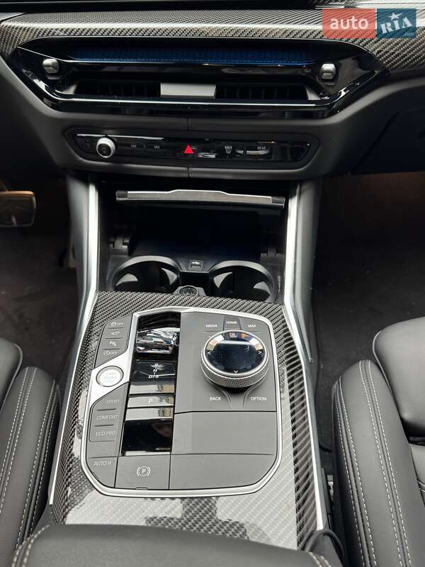 Седан BMW 3 Series 2024 в Киеве