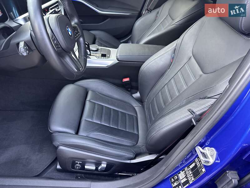 Седан BMW 3 Series 2022 в Киеве