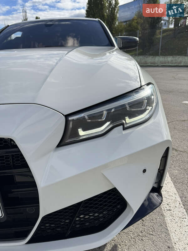 Седан BMW 3 Series 2020 в Кропивницком