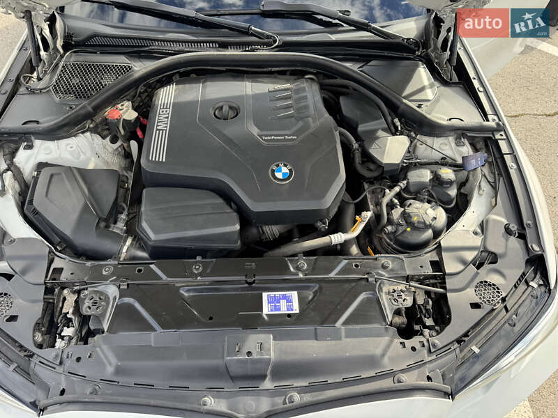 Седан BMW 3 Series 2020 в Кропивницком
