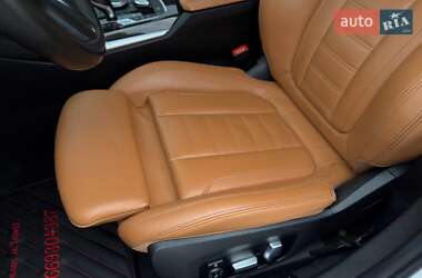 Седан BMW 3 Series 2019 в 