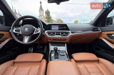 Седан BMW 3 Series 2019 в 