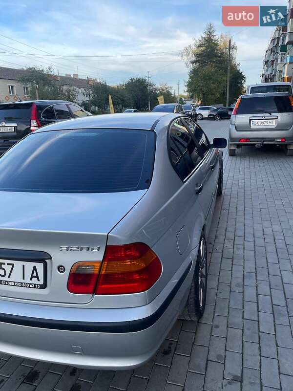 Седан BMW 3 Series 2002 в Полонном