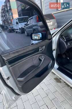 Седан BMW 3 Series 2002 в 