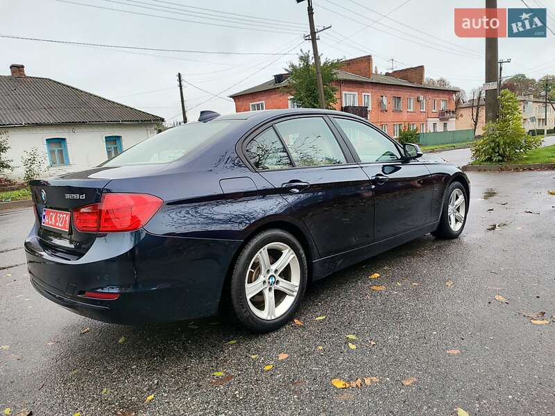 Седан BMW 3 Series 2015 в Сквире фото 4 Седан BMW 3 Series 2015 в Сквире