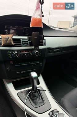 Универсал BMW 3 Series 2010 в 