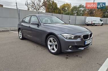 Седан BMW 3 Series 2015 в 