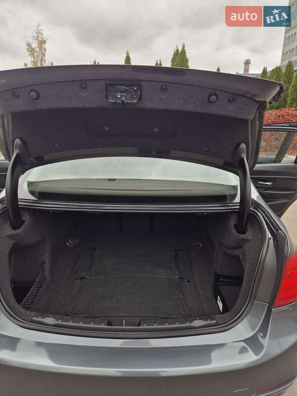 Седан BMW 3 Series 2015 в Києві фото 14 Седан BMW 3 Series 2015 в Києві
