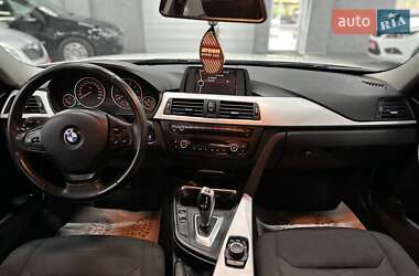 Седан BMW 3 Series 2012 в 