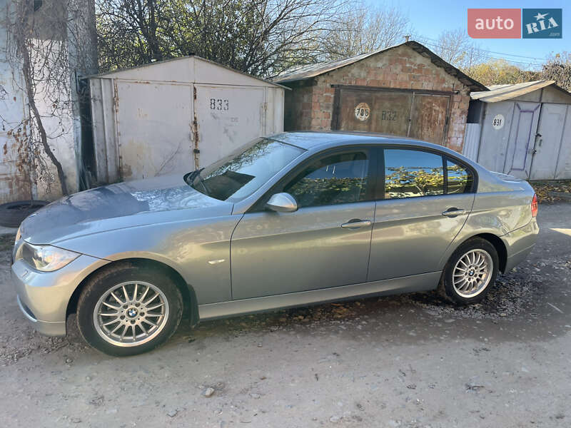 Седан BMW 3 Series 2005 в Чернівцях фото 11 Седан BMW 3 Series 2005 в Чернівцях