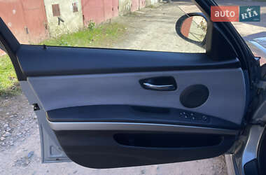 Седан BMW 3 Series 2005 в  фото 26 Седан BMW 3 Series 2005 в