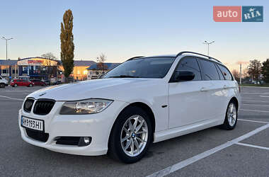 Универсал BMW 3 Series 2010 в 