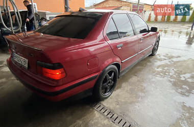 Седан BMW 3 Series 1997 в  фото 10 Седан BMW 3 Series 1997 в