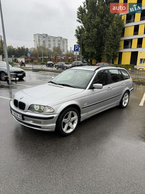 Універсал BMW 3 Series 2001 в Києві
