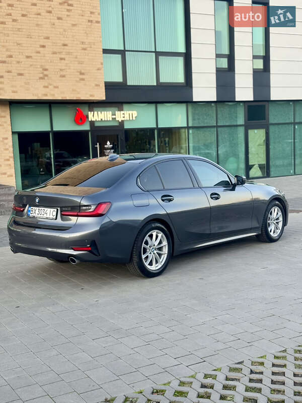 Седан BMW 3 Series 2021 в Хмельницком