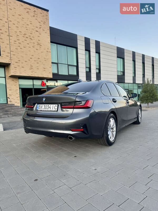 Седан BMW 3 Series 2021 в Хмельницком