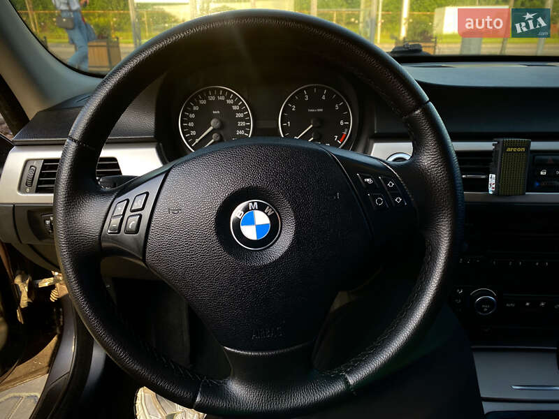 Седан BMW 3 Series 2006 в Києві фото 18 Седан BMW 3 Series 2006 в Києві