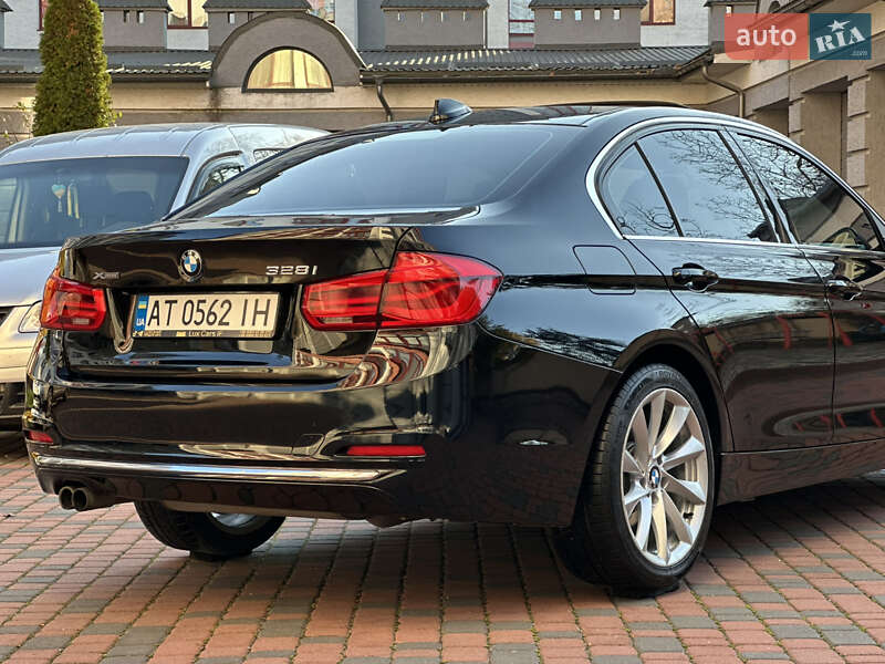 Седан BMW 3 Series 2015 в Івано-Франківську фото 165 Седан BMW 3 Series 2015 в Івано-Франківську