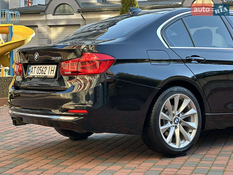 Седан BMW 3 Series 2015 в Івано-Франківську фото 164 Седан BMW 3 Series 2015 в Івано-Франківську
