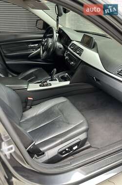 Седан BMW 3 Series 2013 в 