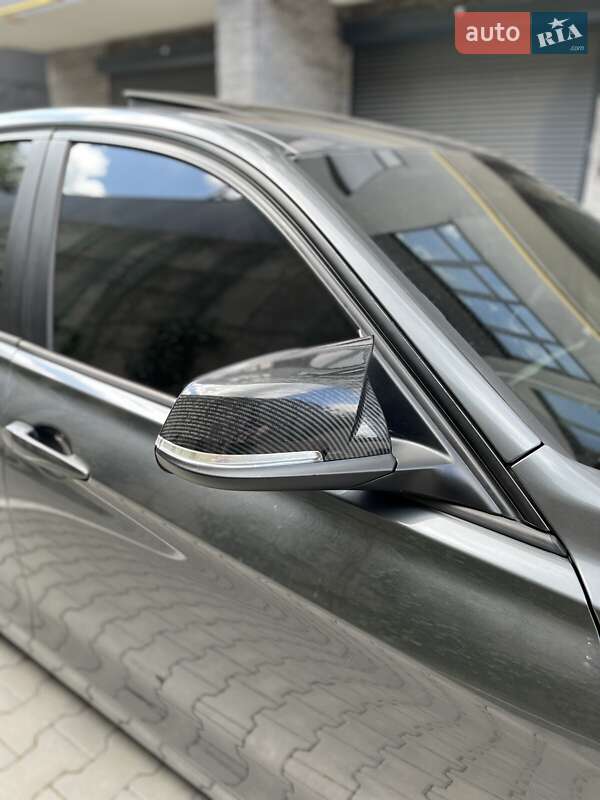 Седан BMW 3 Series 2013 в Хмельницькому