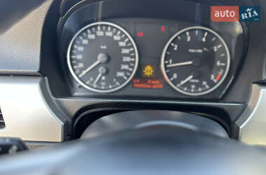 Седан BMW 3 Series 2005 в Луцьку