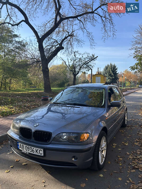 BMW 3 Series 2004
