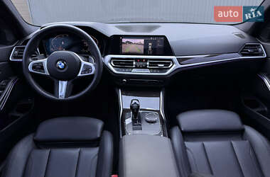 Седан BMW 3 Series 2019 в 