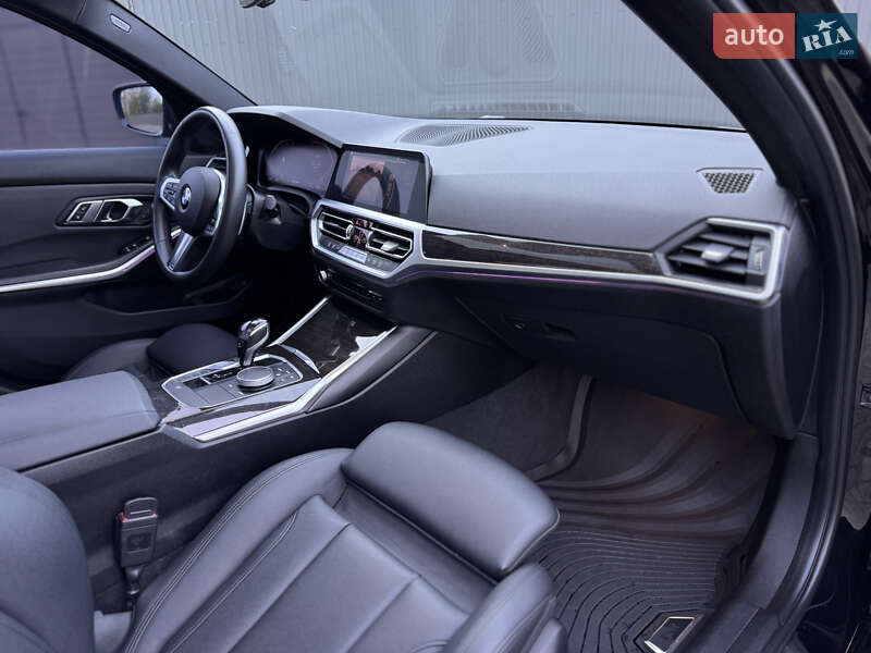 Седан BMW 3 Series 2019 в Сарнах фото 18 Седан BMW 3 Series 2019 в Сарнах