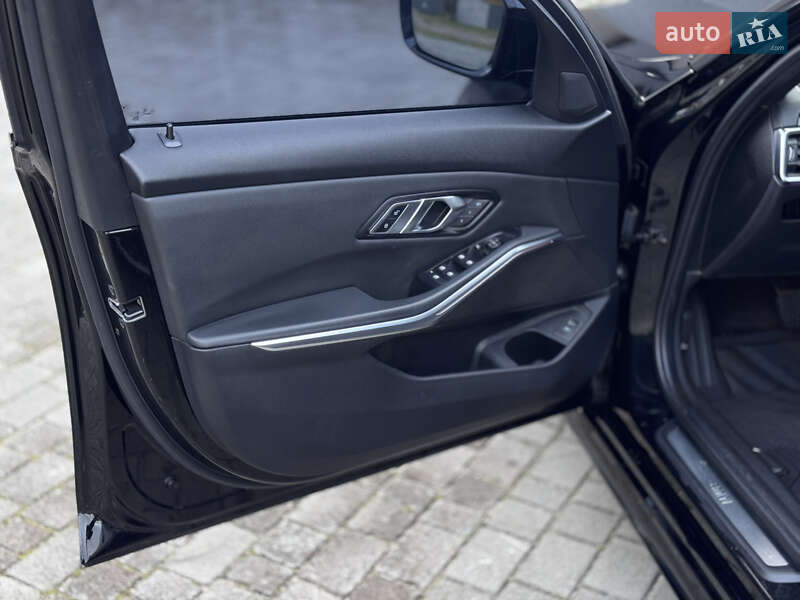 Седан BMW 3 Series 2019 в Сарнах фото 27 Седан BMW 3 Series 2019 в Сарнах