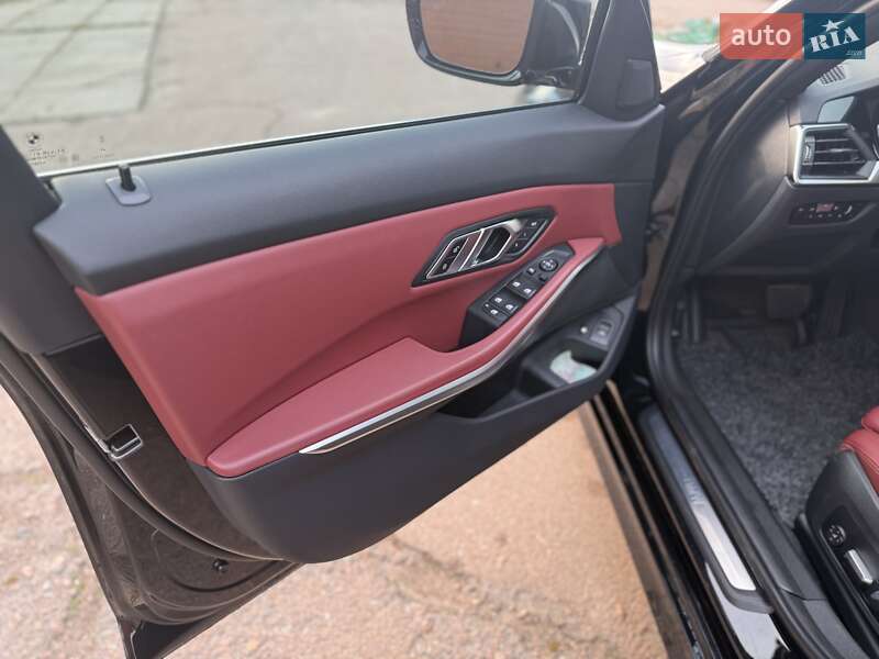 Седан BMW 3 Series 2022 в Киеве фото 19 Седан BMW 3 Series 2022 в Киеве
