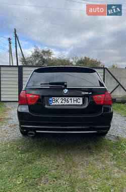 Универсал BMW 3 Series 2011 в 