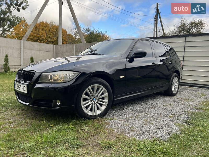 Универсал BMW 3 Series 2011 в Березному