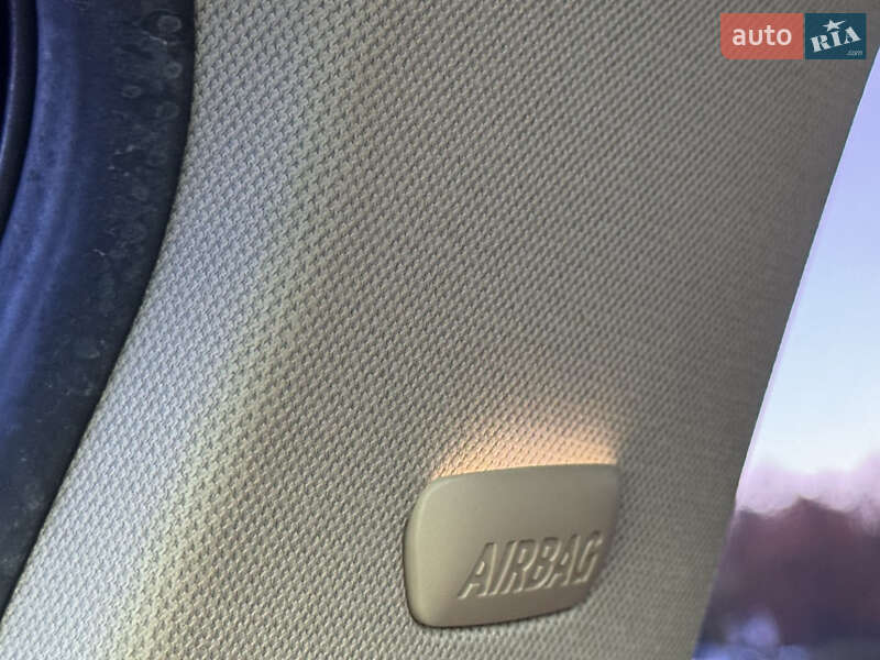 Седан BMW 3 Series 2013 в Рівному