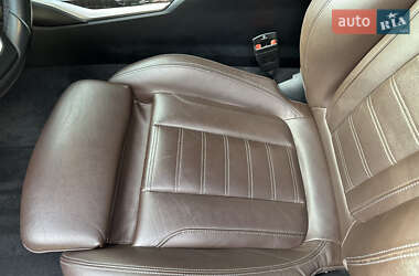 Седан BMW 3 Series 2019 в 