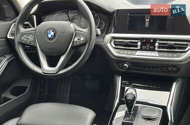 Седан BMW 3 Series 2021 в 