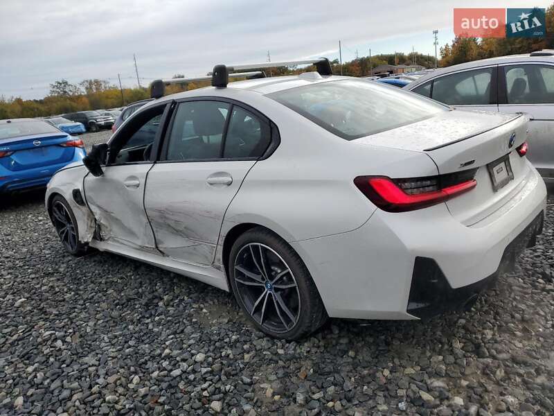 Седан BMW 3 Series 2023 в Львове
