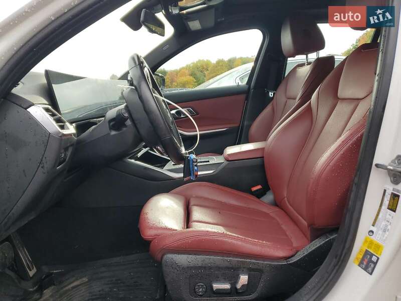 Седан BMW 3 Series 2023 в Львове