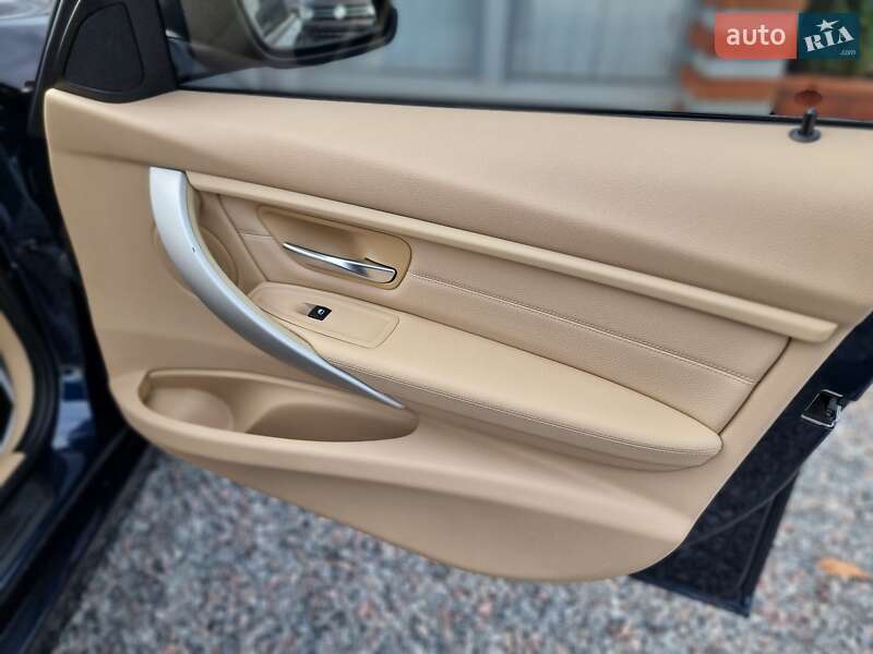 Седан BMW 3 Series 2012 в Києві