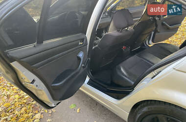 Седан BMW 3 Series 2003 в  фото 60 Седан BMW 3 Series 2003 в