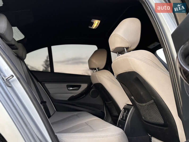 Седан BMW 3 Series 2012 в Тернополі фото 27 Седан BMW 3 Series 2012 в Тернополі
