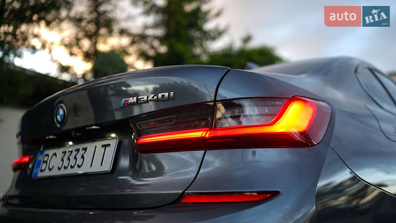 Седан BMW 3 Series 2019 в Львові