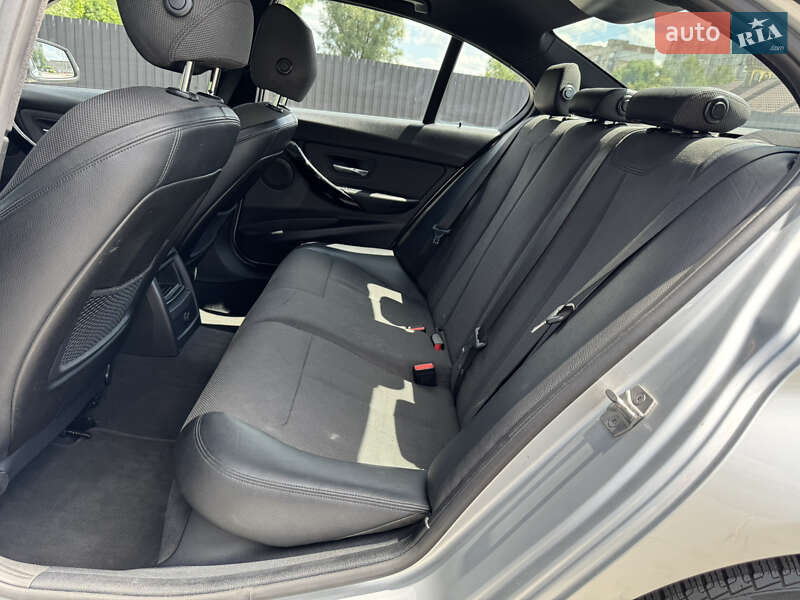 Седан BMW 3 Series 2017 в Хмельницком фото 16 Седан BMW 3 Series 2017 в Хмельницком