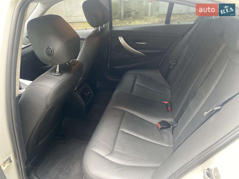 Седан BMW 3 Series 2012 в Обухове фото 18 Седан BMW 3 Series 2012 в Обухове