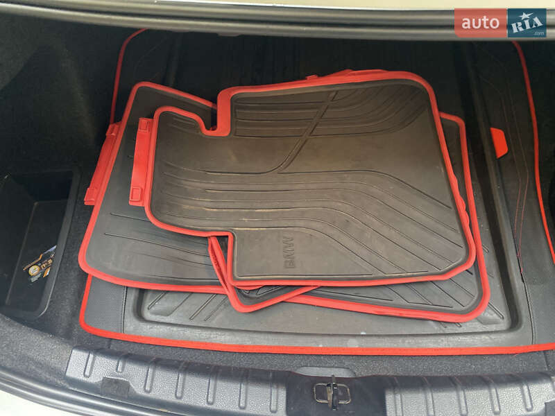 Седан BMW 3 Series 2012 в Обухове фото 28 Седан BMW 3 Series 2012 в Обухове